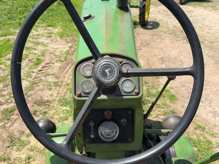 john-deere-630-image-43