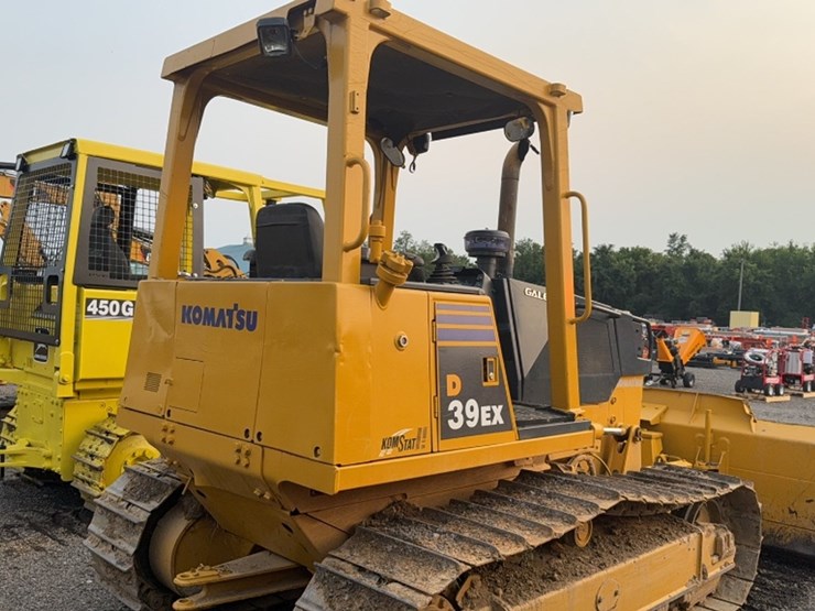 komatsu-d39ex-image-9