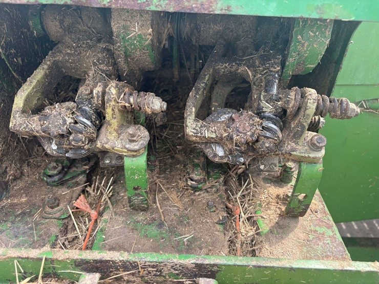 john-deere-336-image-20