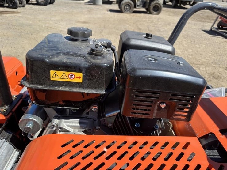2026-sdlool-lm1000q-rc-flail-mower-image-12