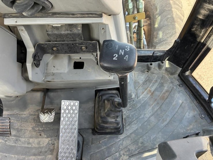 2008-caterpillar-430e-image-25