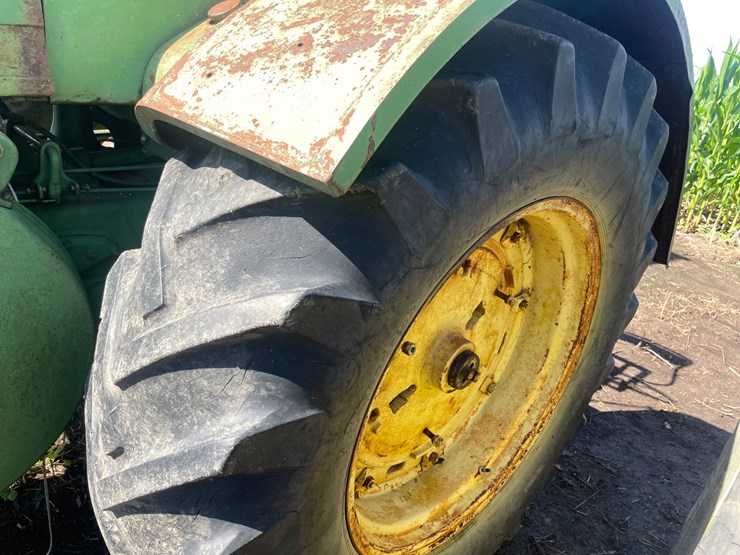 john-deere-r-image-17