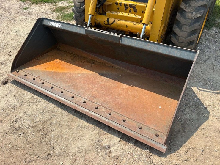 2001-john-deere-260-image-8
