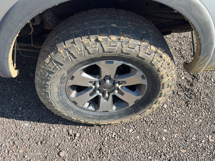 2014-ford-f150-image-13