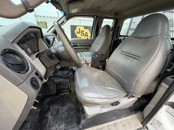 2009-ford-f350-xl-image-20
