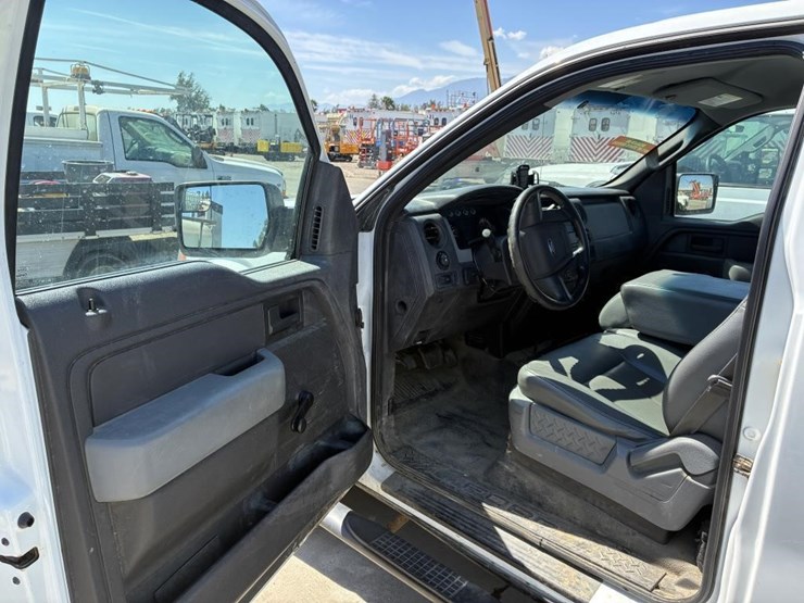 2013-ford-f150-image-12