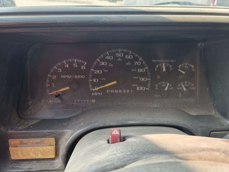 1999-chevrolet-silverado-2500-image-27