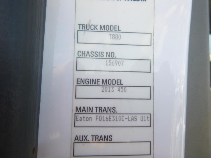 2017-kenworth-t880-image-28