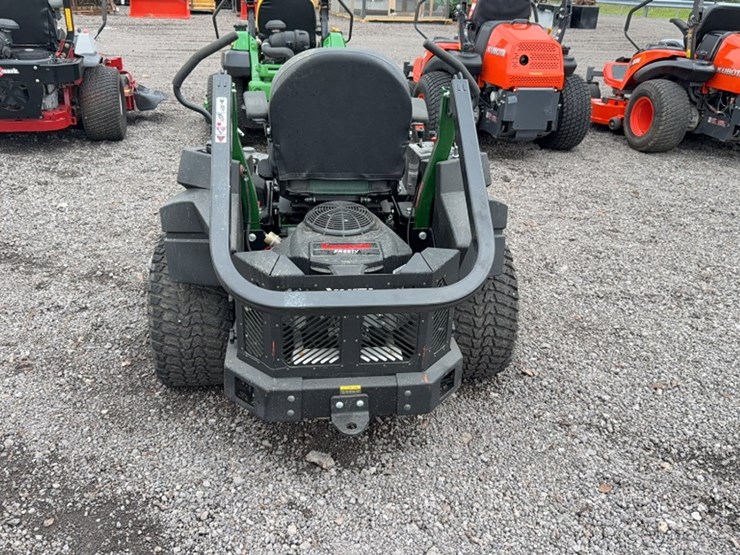 #3088-•-yakta-yxr-410-zero-turn-mower-image-9