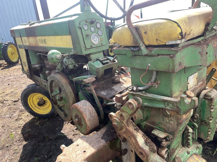 john-deere-620-image-12