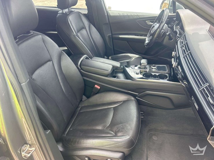 2017-audi-q7-image-18