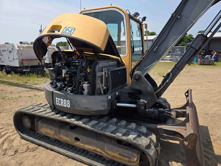 2007-volvo-ecr88-image-63