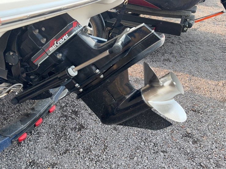 #3061-•-1995-searay-20'-run-about-boat-image-8