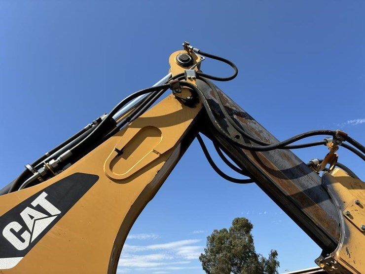 2008-caterpillar-430e-image-18