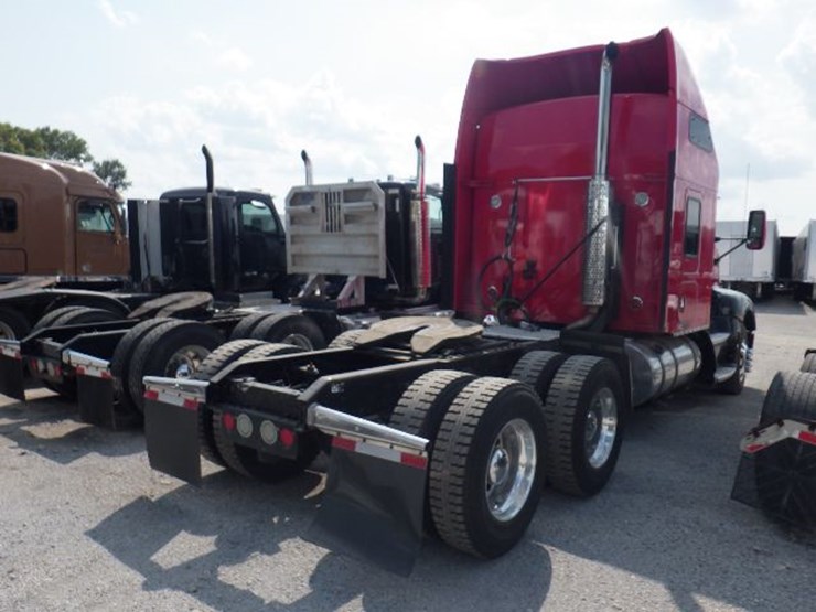 2015-kenworth-t660-image-8