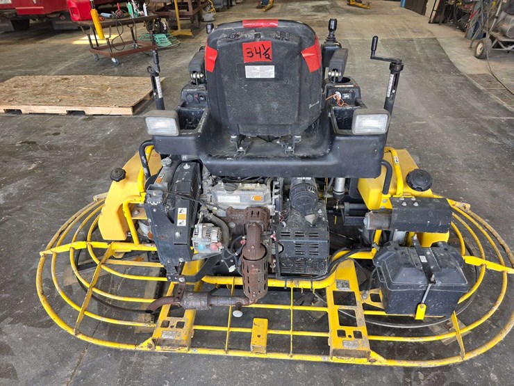 2006-wacker-crt48-ride-on-trowel,-48”,-vanguard/daihtsu-dm950g-gas-engine,-452.9-hours,-comes-with-t-image-8