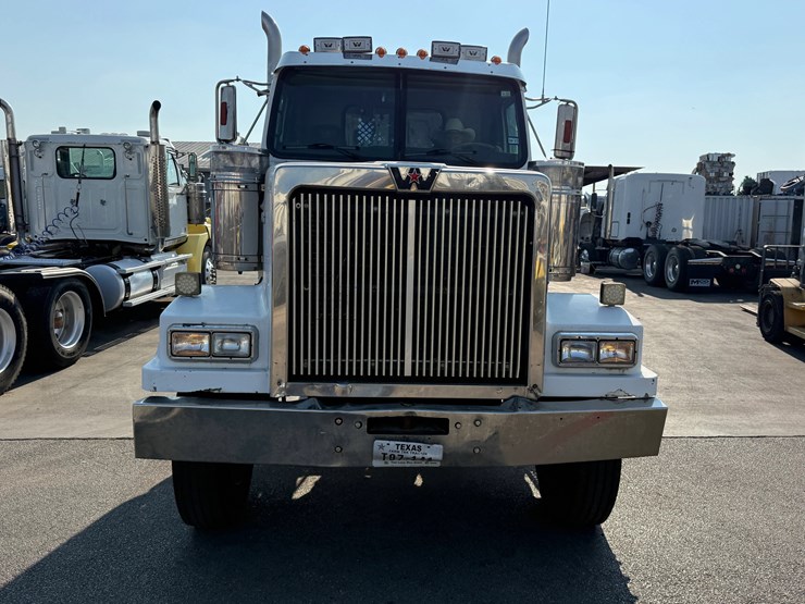 2013-western-star-4900-image-3