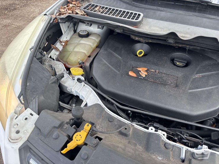 2013-ford-escape-image-8