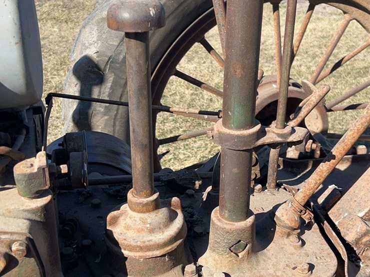 john-deere-model-b-image-41