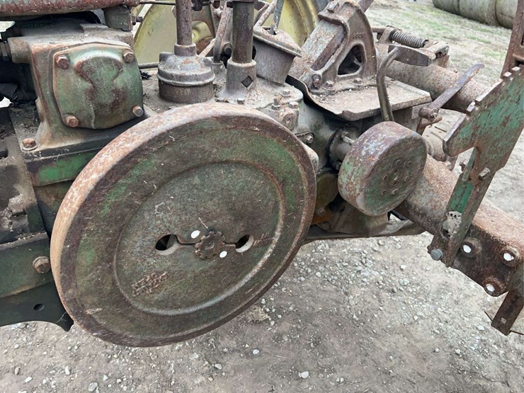 john-deere-model-b-image-48