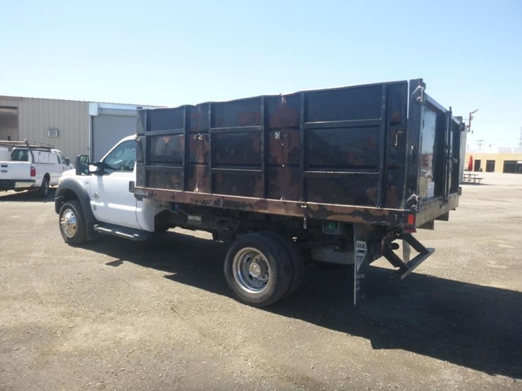 2013-ford-f550-image-4