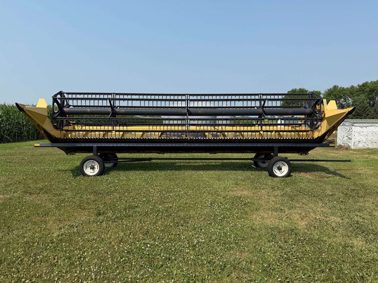 new-holland-973-image-2