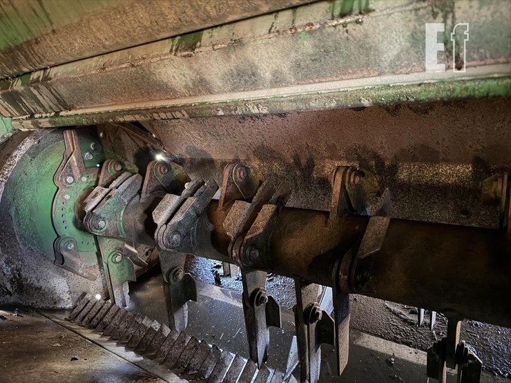 2020-john-deere-s790-image-31