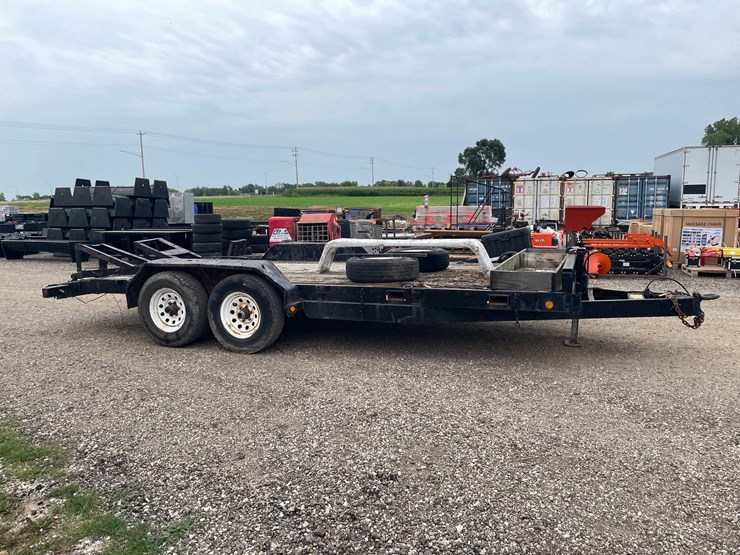 #2382-•-18'-tandem-axle-equipment-trailer-(no-title)-image-4