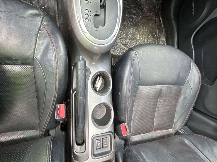 2014-nissan-juke-image-16