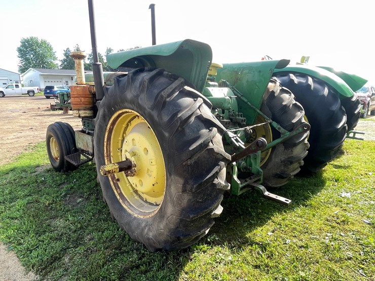 john-deere-5010-image-7