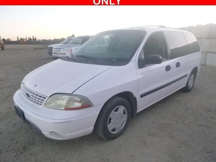 2002-ford-windstar-image-1