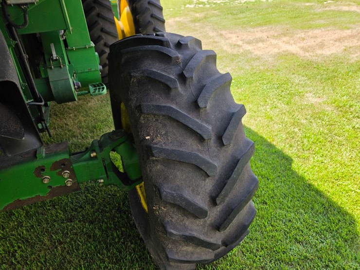 2007-john-deere-9760-sts-image-44