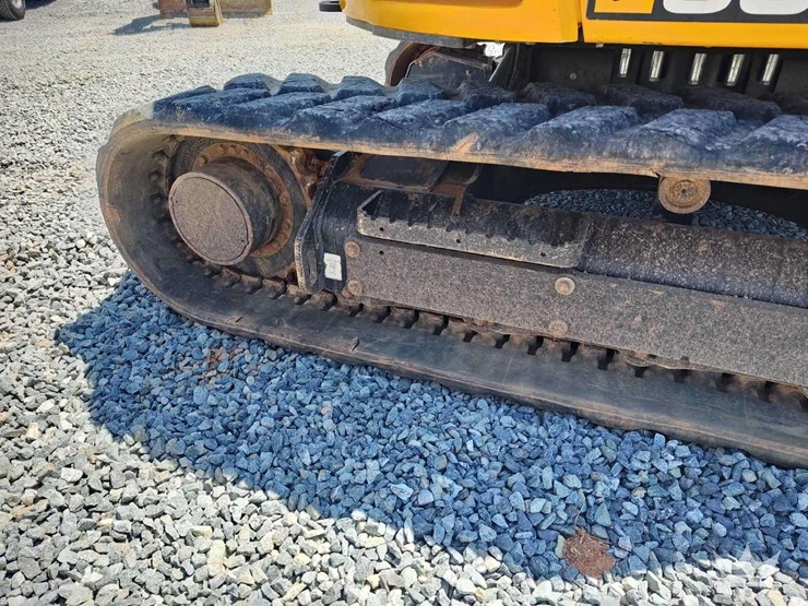 2023-jcb-90z-2-t4-midi-excavator-image-23