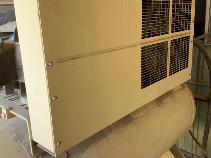 #183-•-ingersoll-rand-7100e-air-compressor-image-4