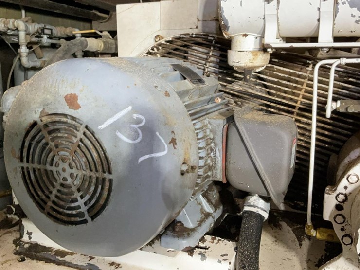 #137-•-1991-gardner-denver-ebepff-air-compressor-image-14
