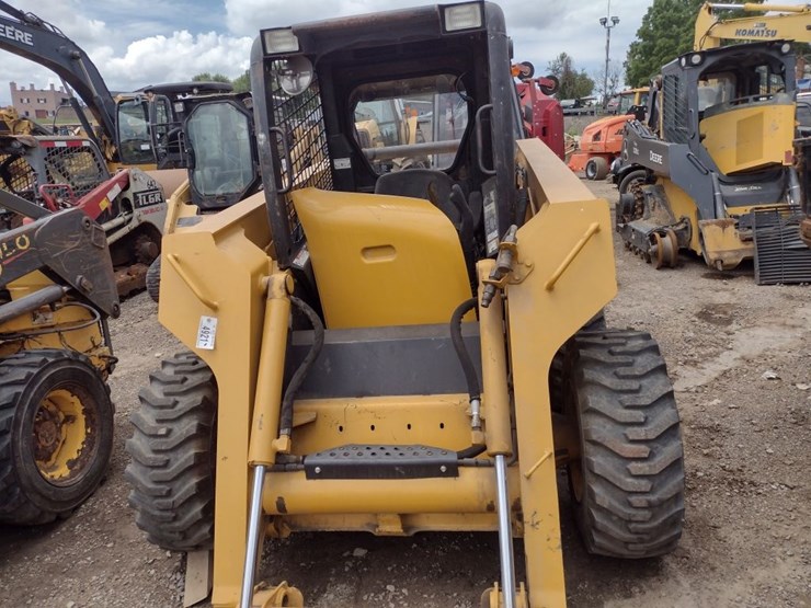 john-deere-270-image-3