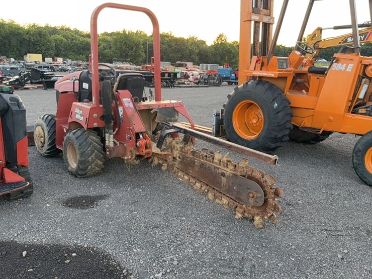 2007-ditch-witch-rt40-image-13