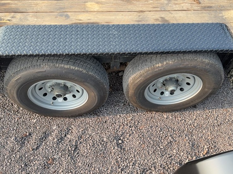 #3055-•-2026-gator-18'-gt-xlt-bumper-pull-trailer-image-8