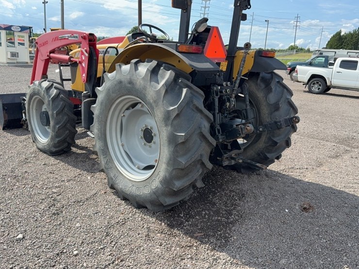 #3024-•-massey-ferguson-mf3635-tractor-image-10
