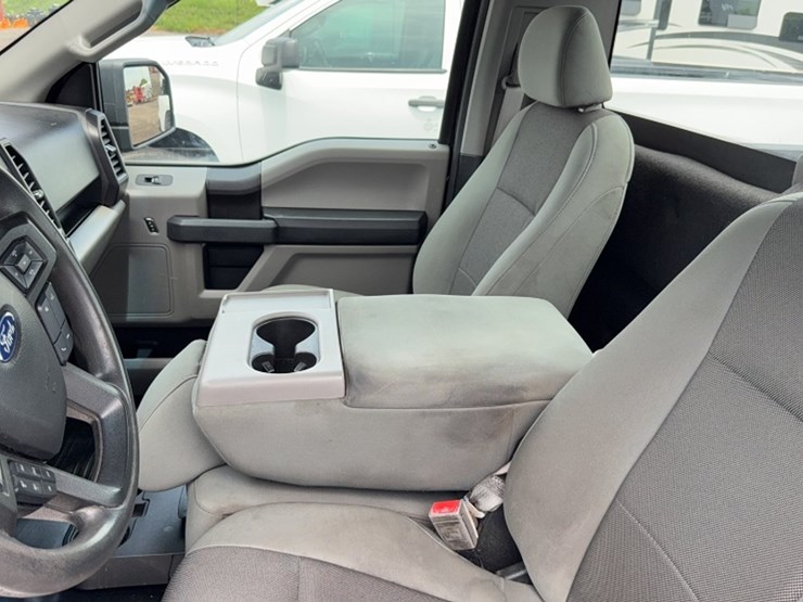 2018-ford-f150-image-18
