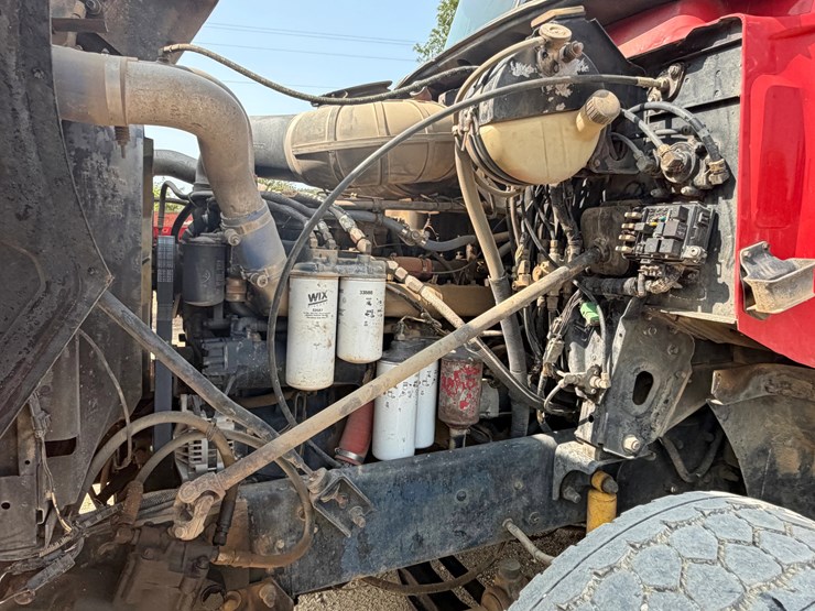 1999-mack-ch612-image-11