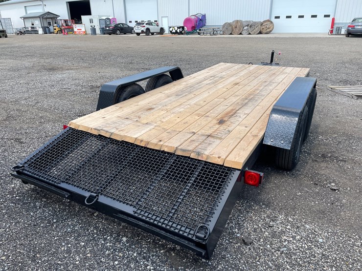 #2372-•-14'-tandem-axle-trailer-(no-title)-image-6