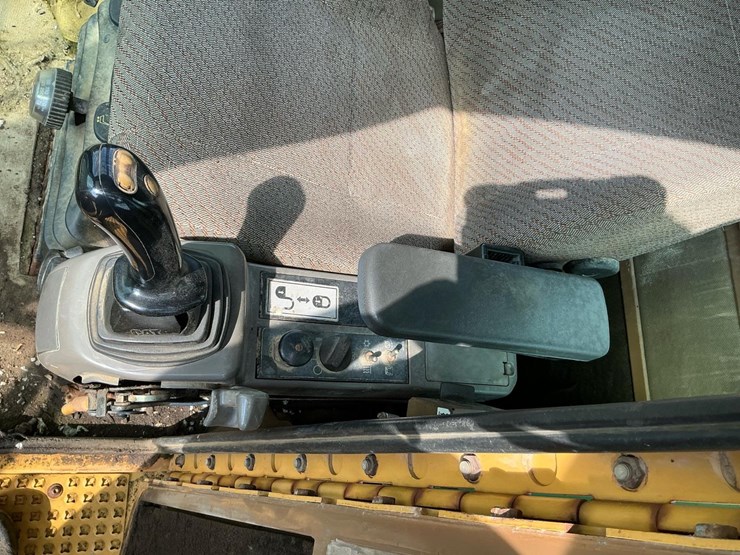 2003-caterpillar-539-image-40