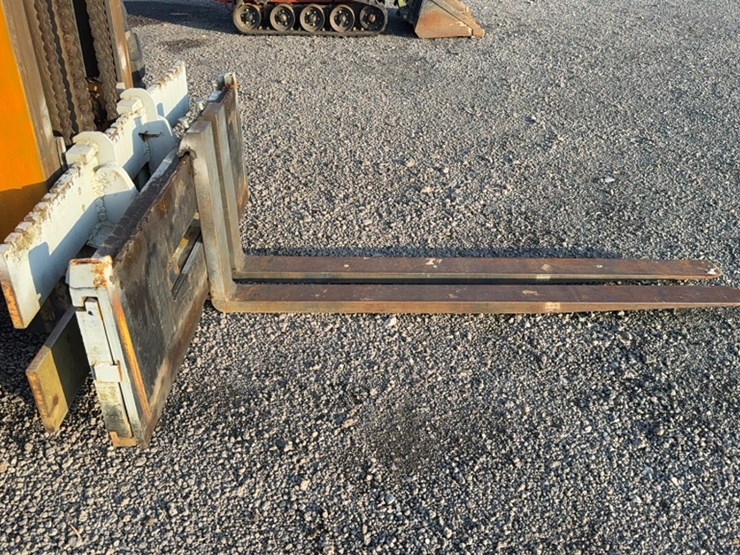 case-584e-image-4