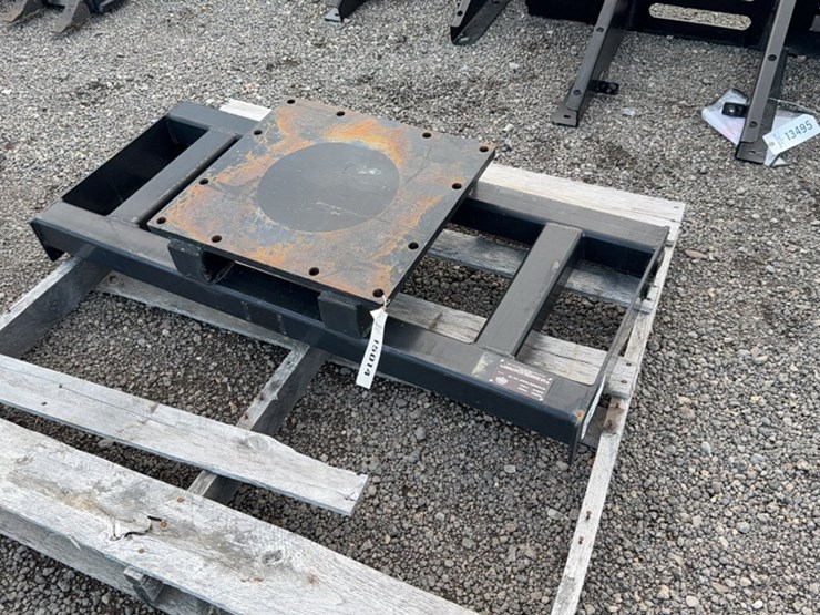 #2032-•-blue-diamond-skid-steer-rock/-image-1