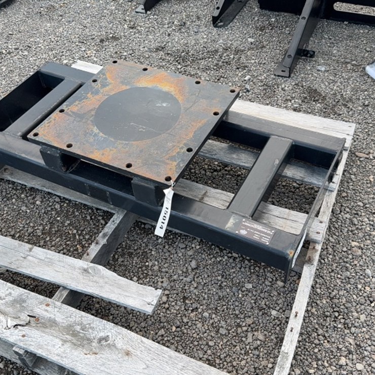 #2032 • BLUE DIAMOND SKID STEER ROCK/