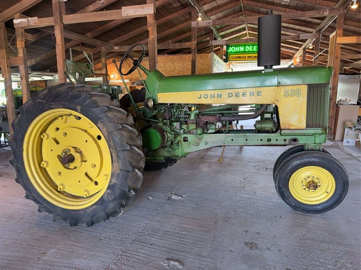 john-deere-530-image-2