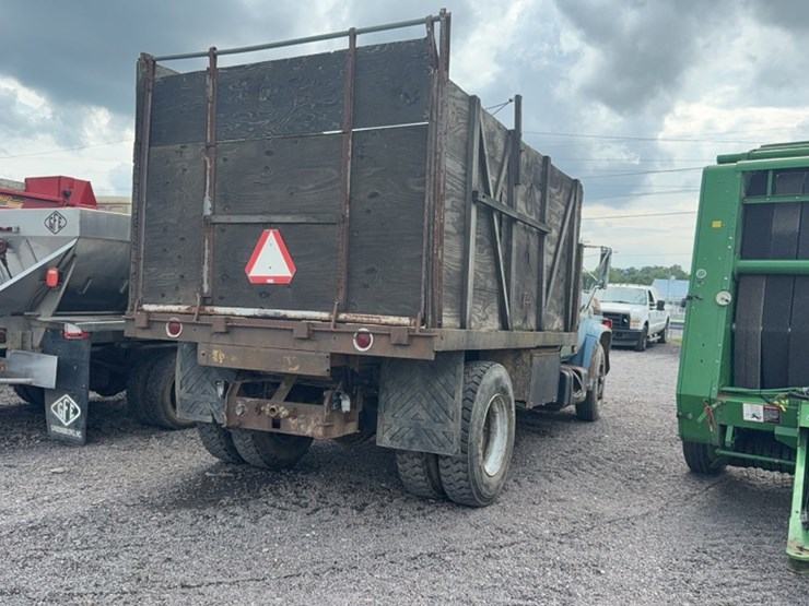#3021-•-1980-gmc-dump-truck-image-8