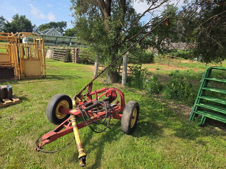 new-holland-456-image-1