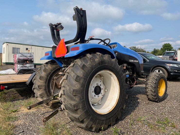 new-holland-tc35d-image-5